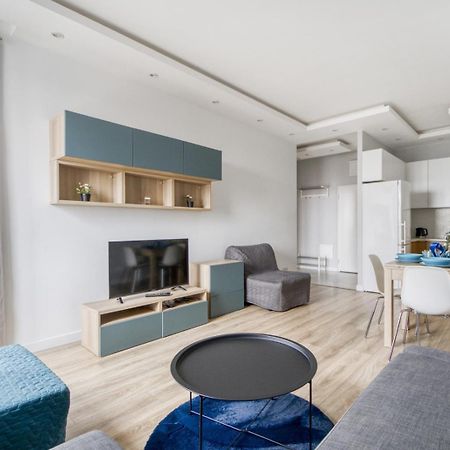 In Apartments Okecie Warszawa Eksteriør bilde